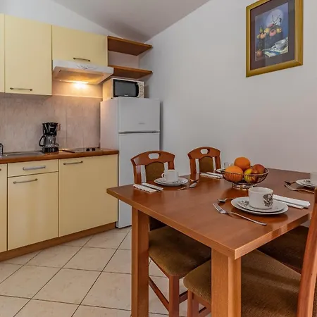 Apartments Rok Pula Exterior photo