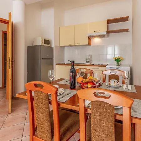 Apartments Rok Pula Exterior photo