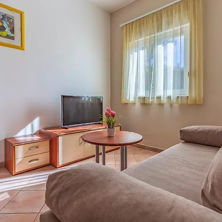 Apartments Rok Pula Exterior photo