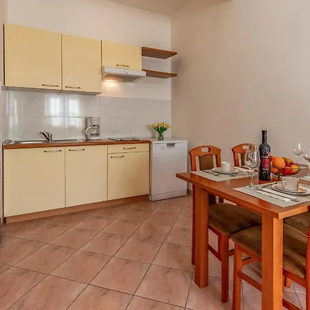 Apartments Rok Pula Exterior photo