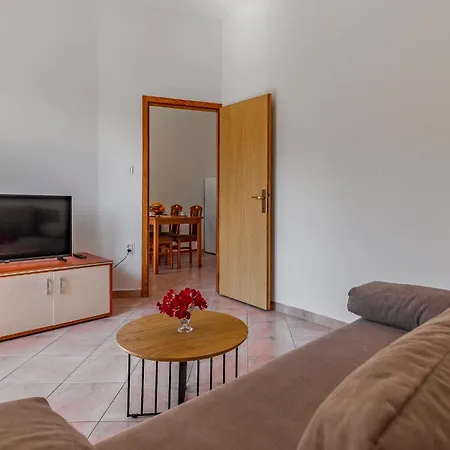 Apartments Rok Pula Exterior photo