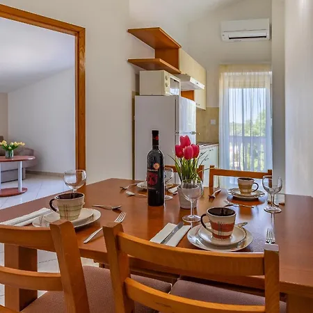 Apartments Rok Pula Exterior photo