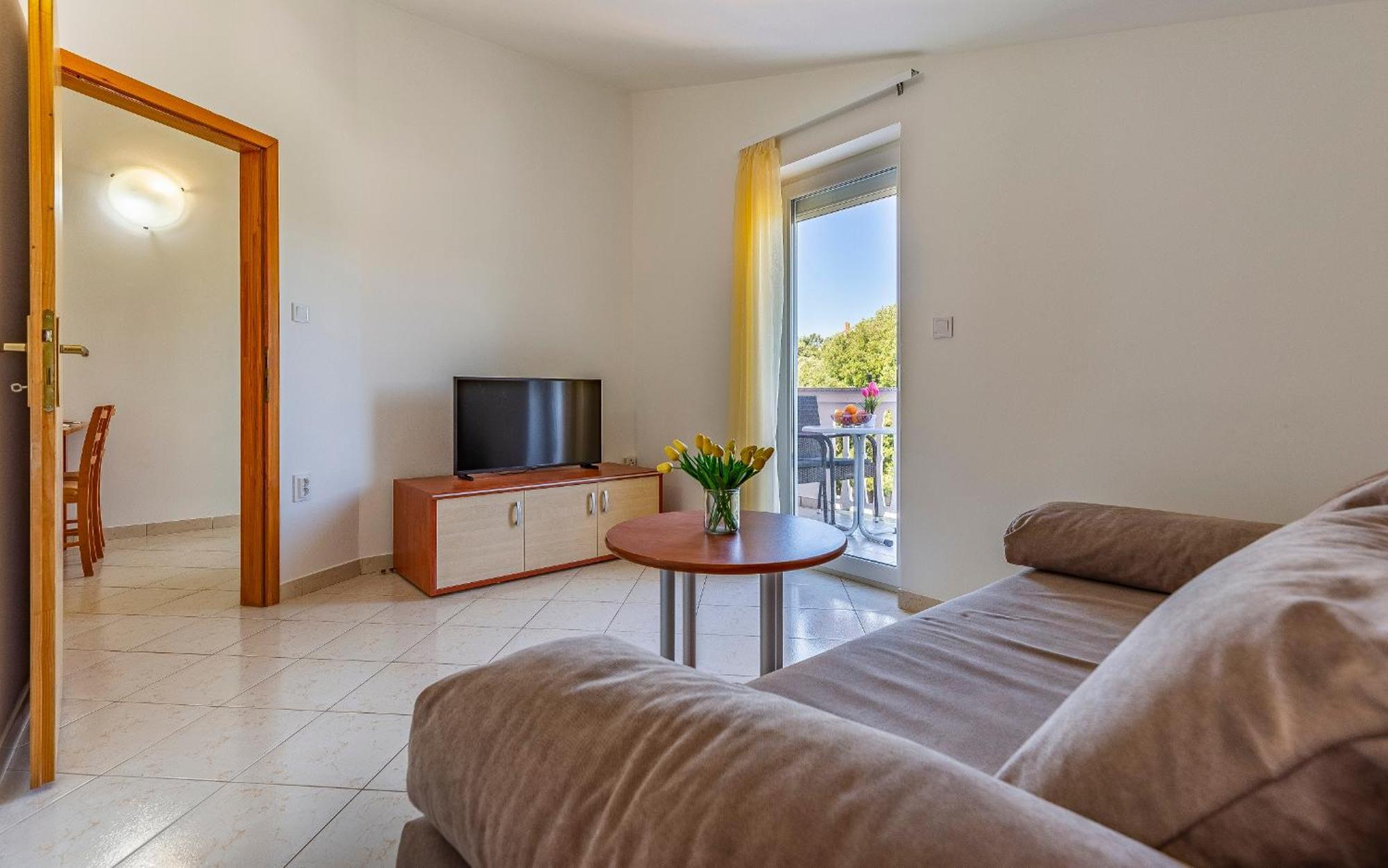 Rok Apartment *